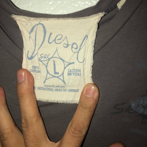 Diesel Men’s t-Shirt - Picture 3 of 4